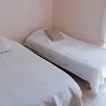 Сasa de vacaciones Rose By Interhome